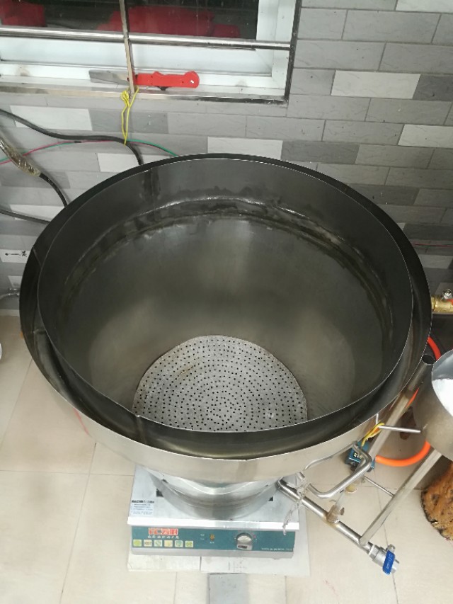 城乡家庭自酿纯粮白酒需要多少场地设备资金？