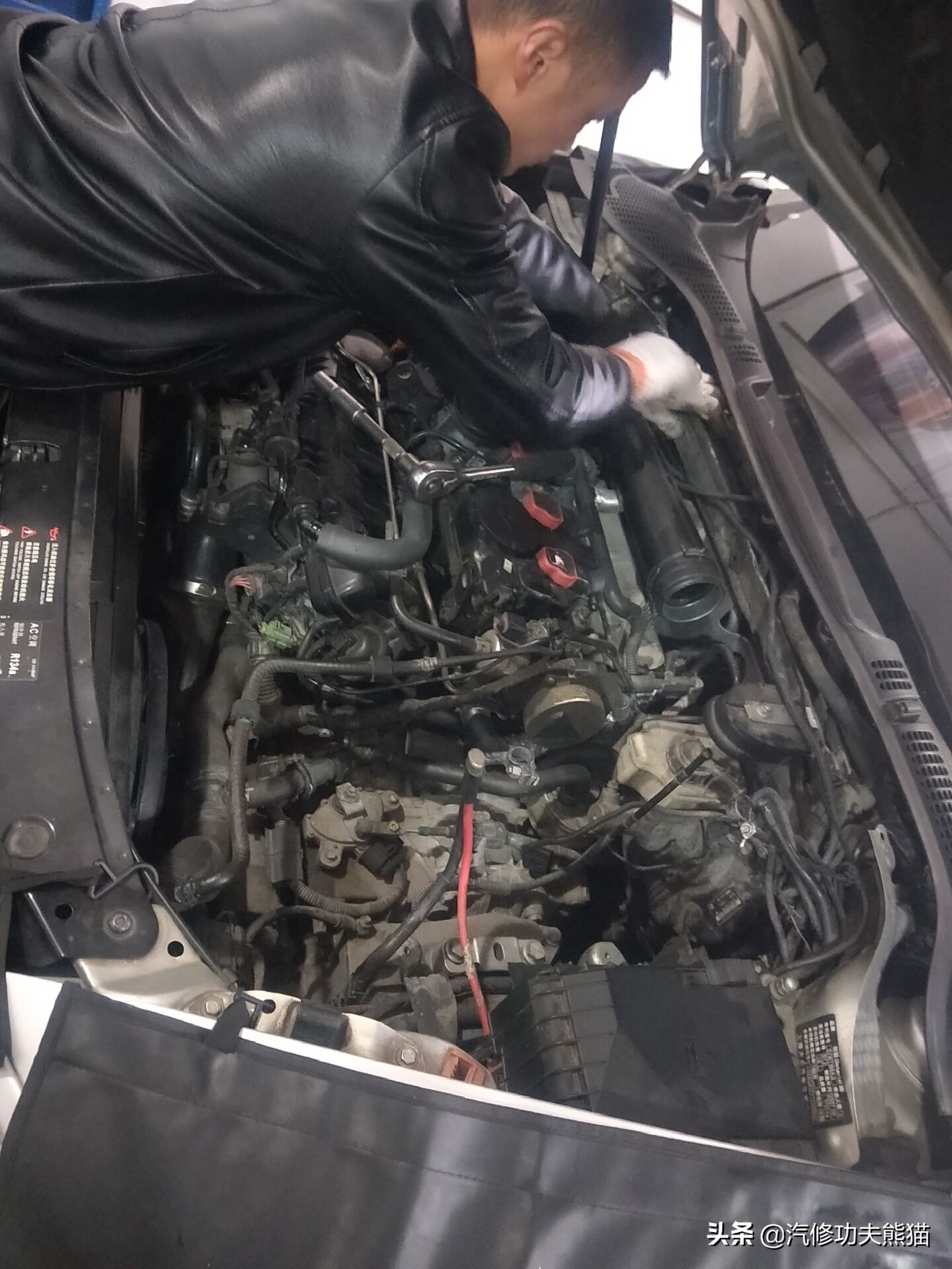 斯柯达明锐2010款2.0烧机油吗,09款斯柯达明锐1.6烧机油怎么解决