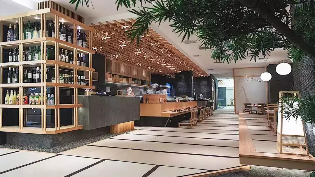 gucci香水线下店专柜赠品,gucci香水30ml送口红小样