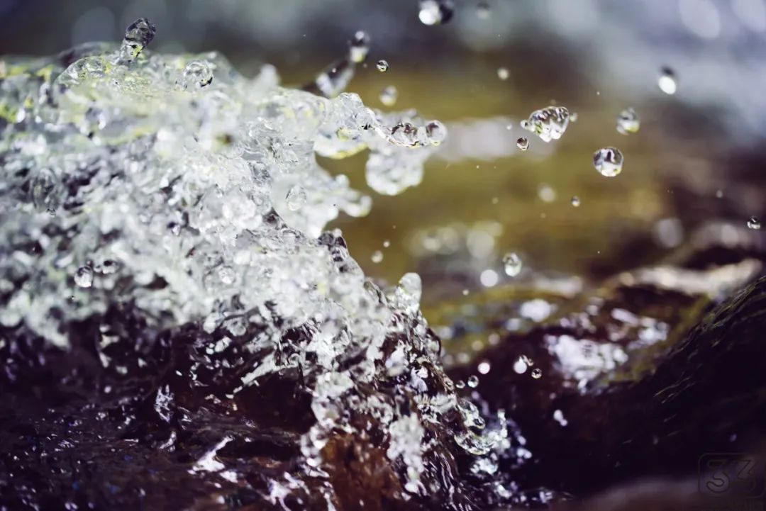 头痛短视频脚本如何创作？大V背后的5个方*论法**。