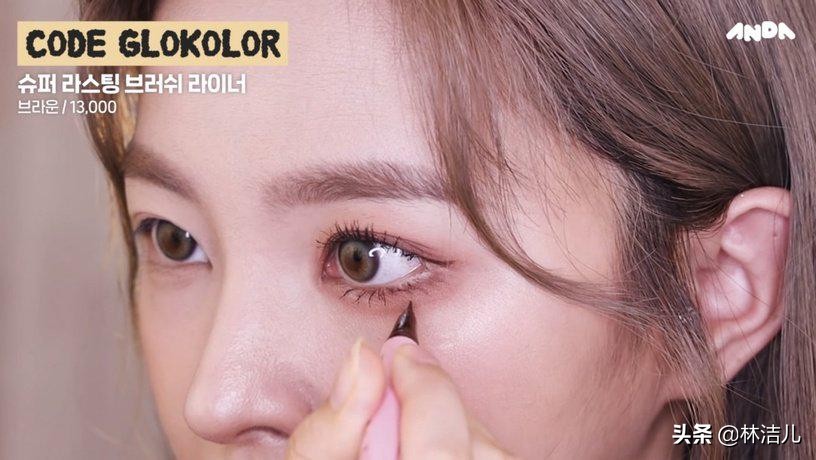 杨幂的眼妆怎么画,杨幂的眼睛是杏仁眼还是桃花眼