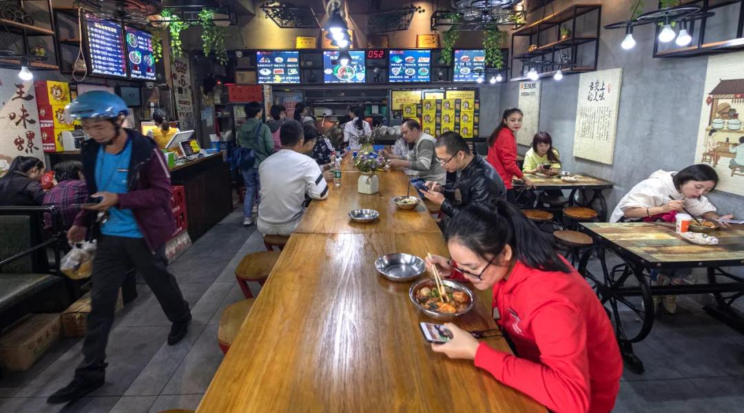 2021柳州螺蛳粉青年创业,至尊柳州螺蛳粉