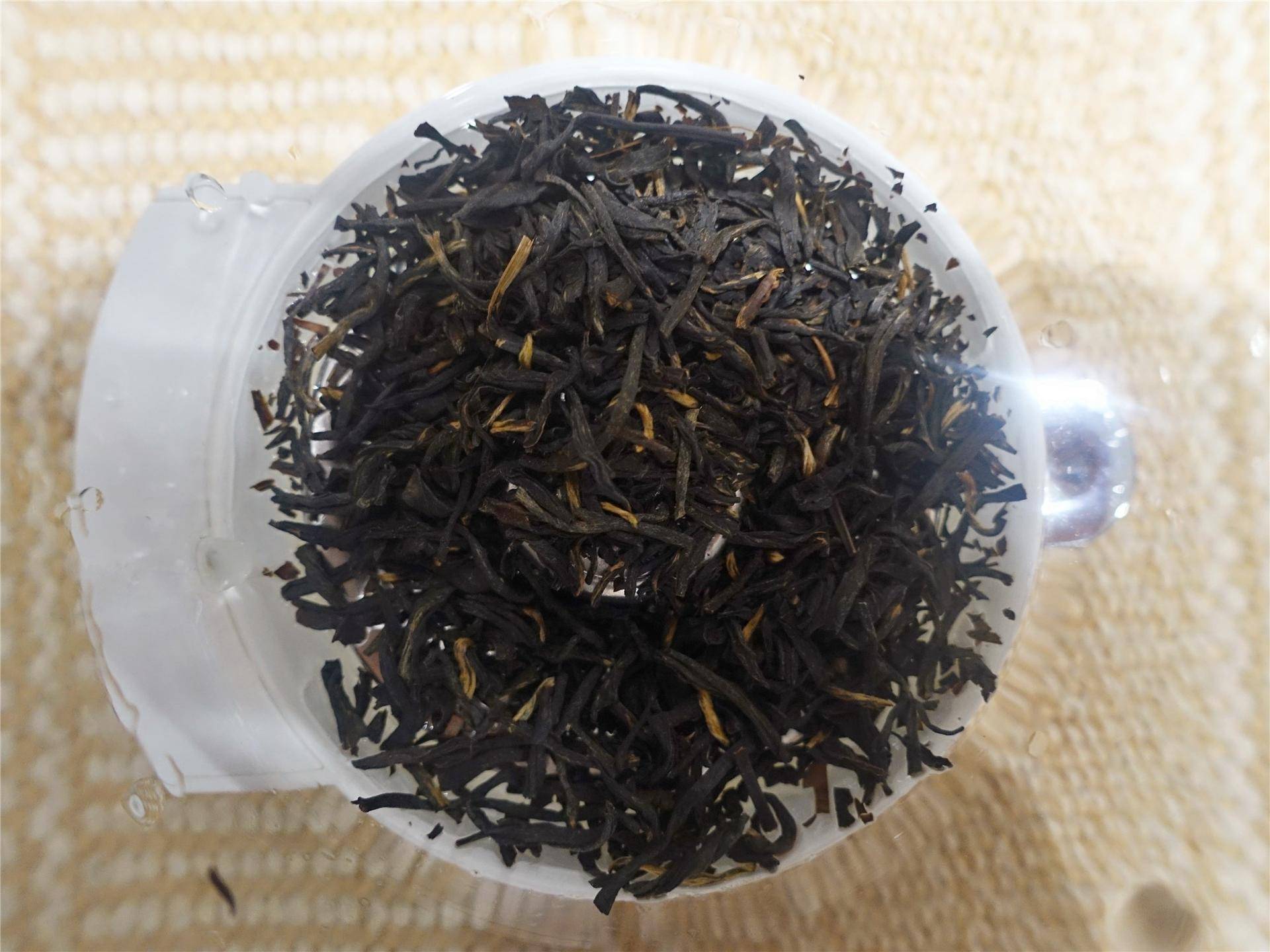 速热饮水机跟茶吧机哪个更实用,即热式茶饮机怎样使用