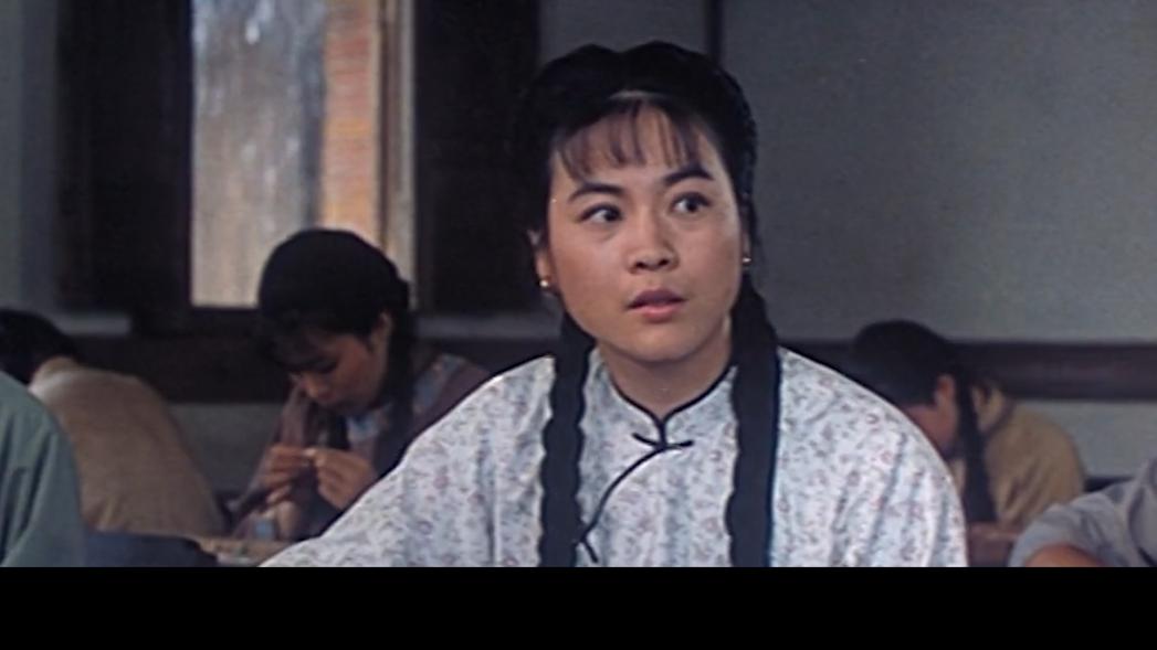 25年老电影揭露封建悲惨命运,老电影讲述旧社会女人的悲惨