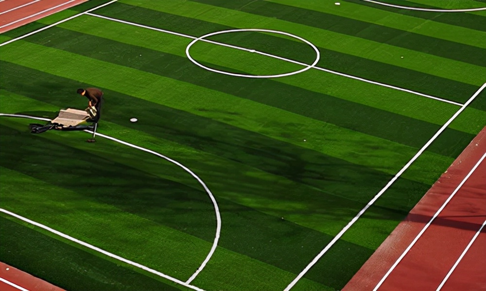 人造草坪养护的正确方法,兰州优质人造草坪维护