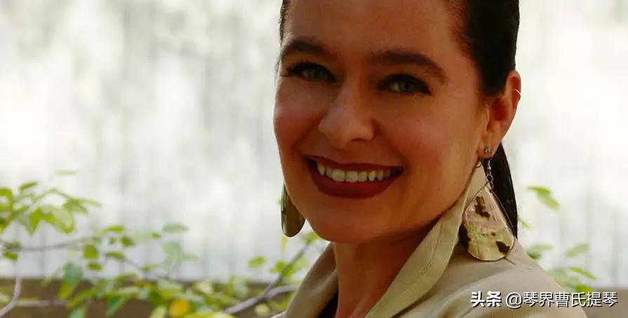 一位值得关注的女性大提琴家丨莎娜·罗尔斯顿专访（一）