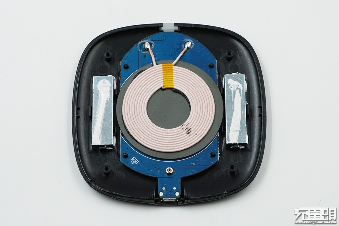 飞利浦无线充电器dlp9021,philips飞利浦充电器rq310