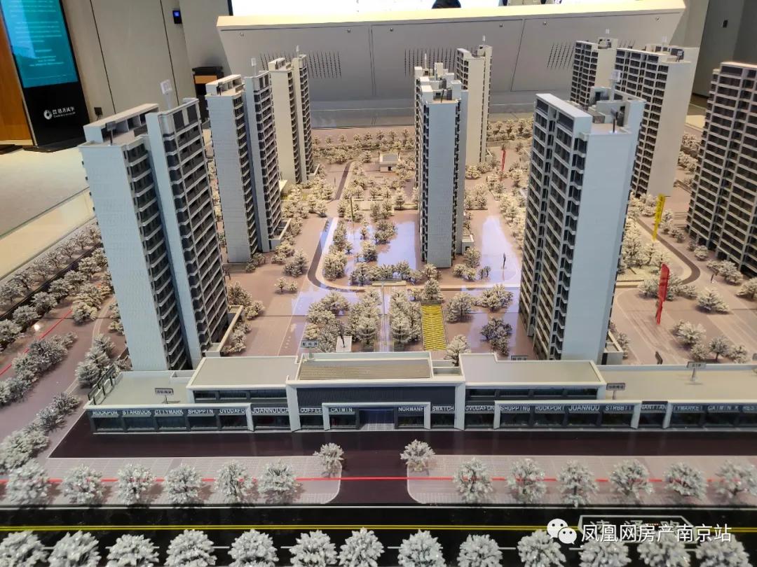 开心农场小区种菜,小区住户在院内玩开心农场