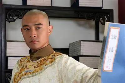 她是嘉庆原配，道光生母，包衣奴才出身，却幸福一生