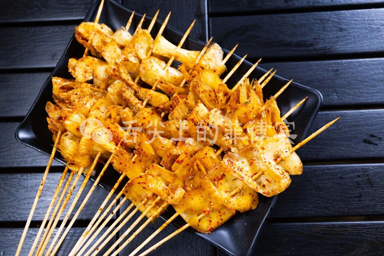 吉林延边女老板将中国美食带到菲律宾，生意火爆