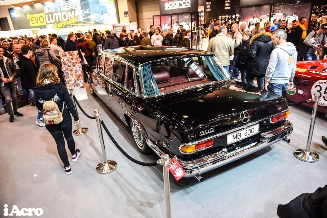 iAcroNavi——德国埃森改装车展之眼花缭乱上篇