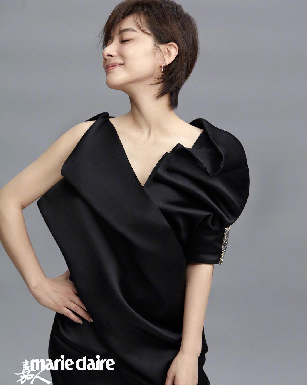 刘璇大秀一字马为运动员加油助威,刘璇回应孕期倒立