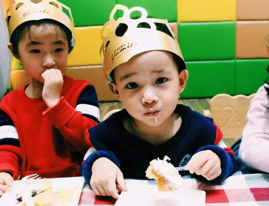 小孩过生日到底该过农历还是阳历,孩子过生日一般过阴历还是阳历