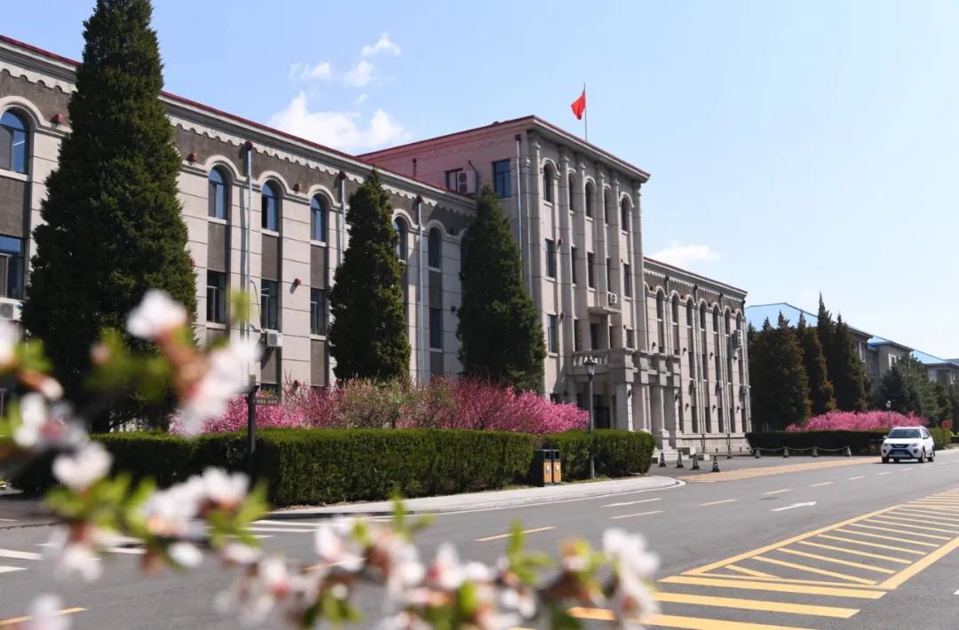 延边大学2020级新生开始报到,延边大学让家长送大一新生进学校