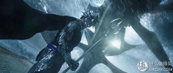 看腻了小鲜肉？《海王》凭肌肉和女神实现口碑逆袭：DC漫改指南