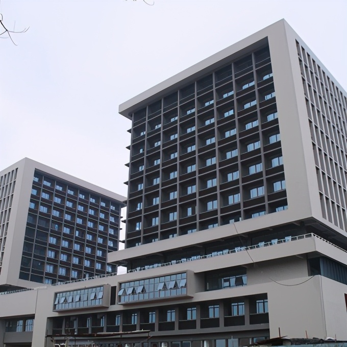 low-e玻璃是高端门窗的首选,福莱特幕墙玻璃