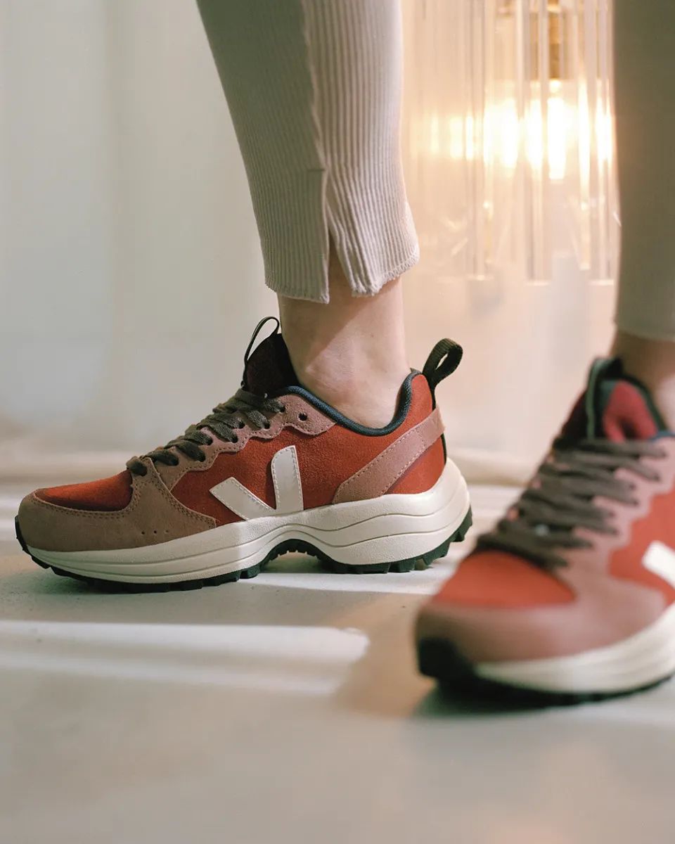 又好看又百搭的小白鞋,那些超好看的又百搭的小白鞋