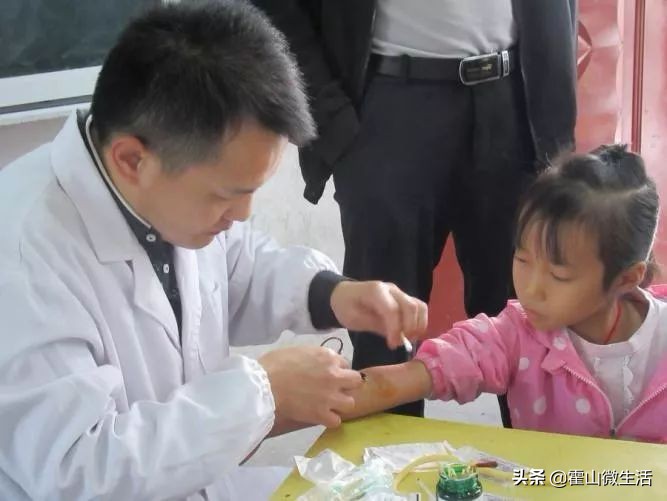 落儿岭分院开展在校学生体检工作