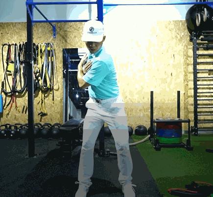 高尔夫体能核心力量的训练方法,高尔夫击球训练方法