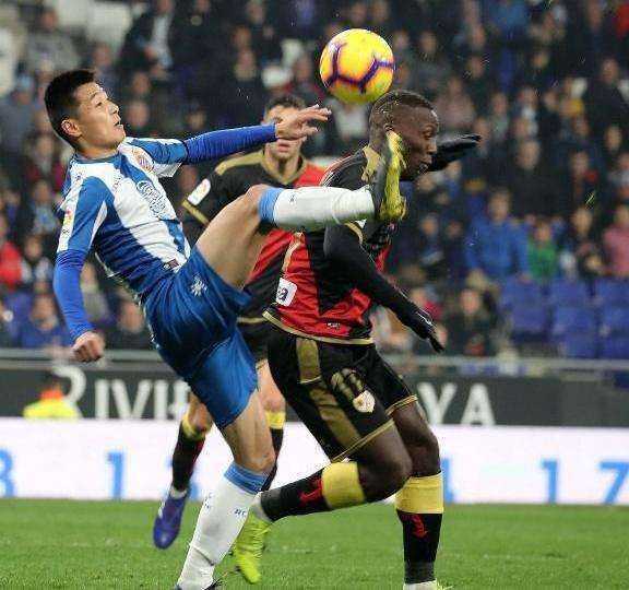 使劲奶！前队友力挺武球王：期待同梅西巅峰对决去诺坎普破门吧