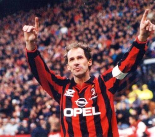 ac米兰官方历史最佳阵容,ac米兰历史最佳阵容舍瓦