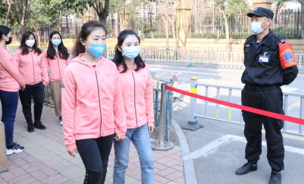 民办幼儿园转行自救,幼儿园老师的生存困境