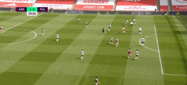 皇马西甲被越位,西媒评价皇马阿森纳