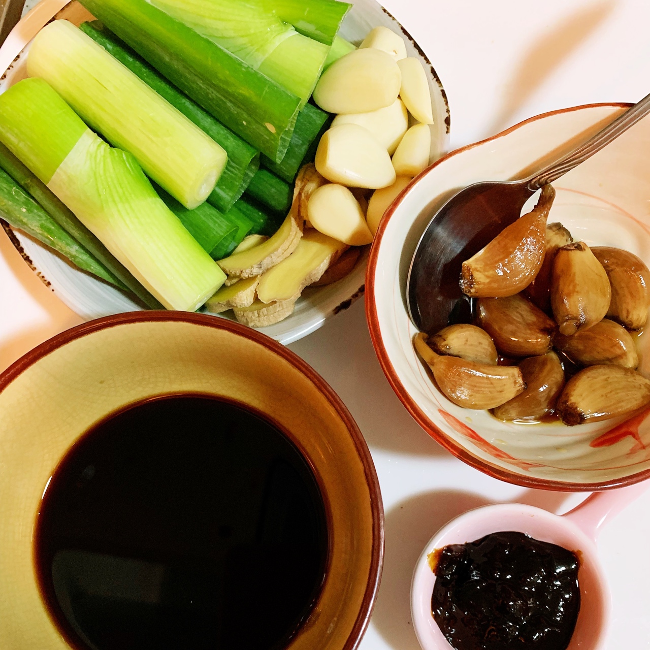 红烧带鱼最简单的做法不放油,红烧带鱼家常做法简单不油腻