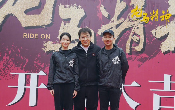 以为很红却早就凉凉的十位明星,死捧不红的8位明星个个颜值在线