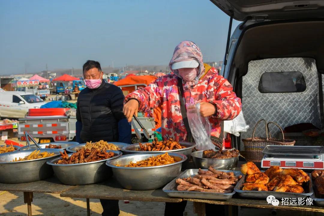 龙口粉丝主产区张星农村大集开市了！来赶集的人还不少来