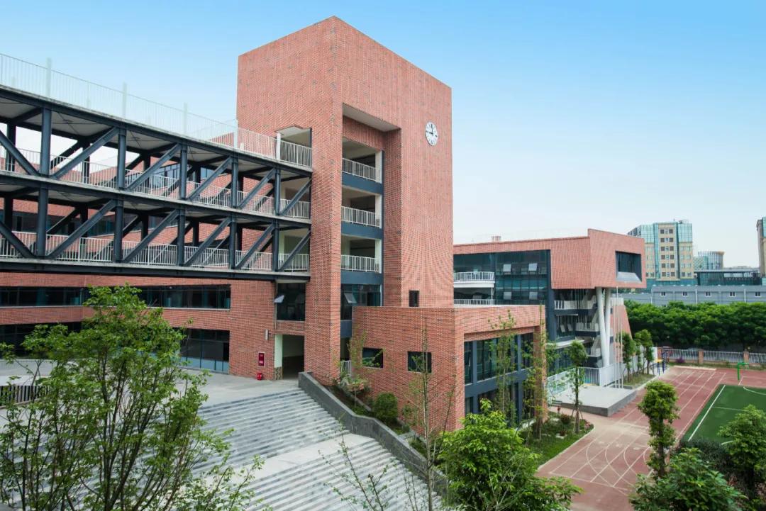 成都武侯外国语学校如何,成都武侯区外国语实验学校
