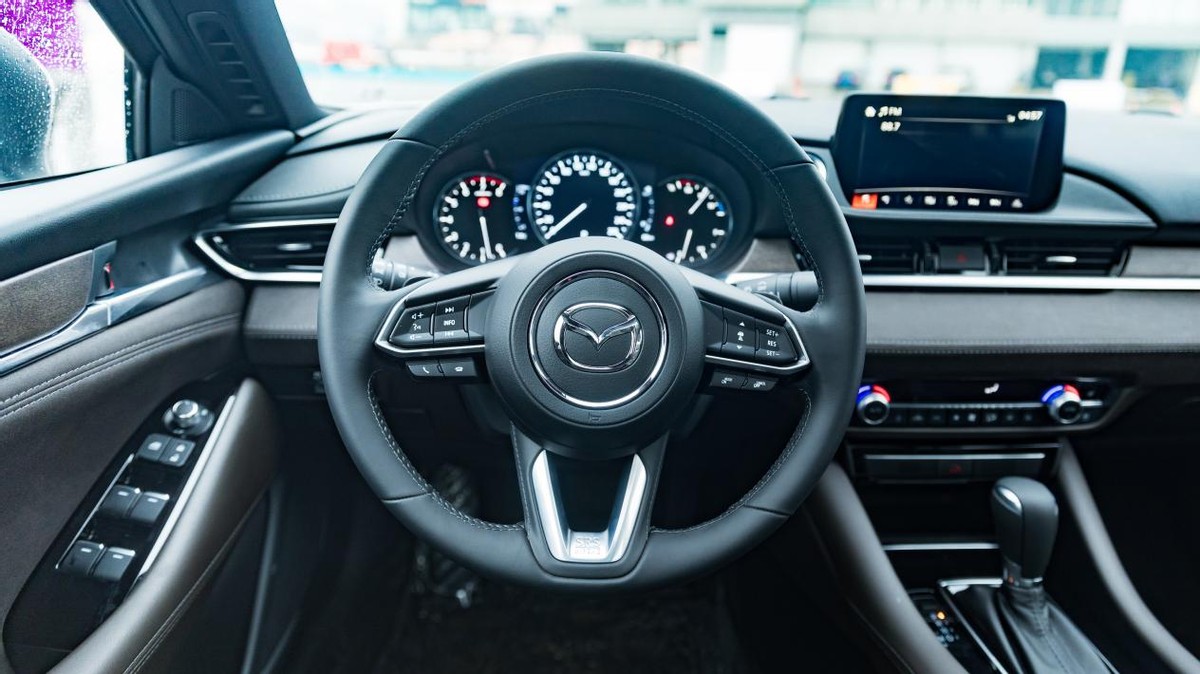 马自达阿特兹马六,阿特兹2.5跟马六2.3哪个动力好