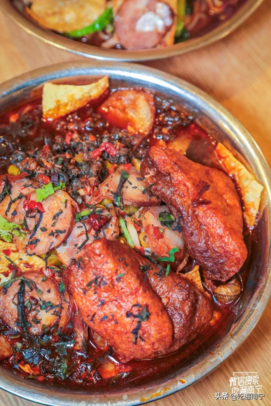 建政路柳州螺蛳粉,半夜两点还开的柳州螺蛳粉