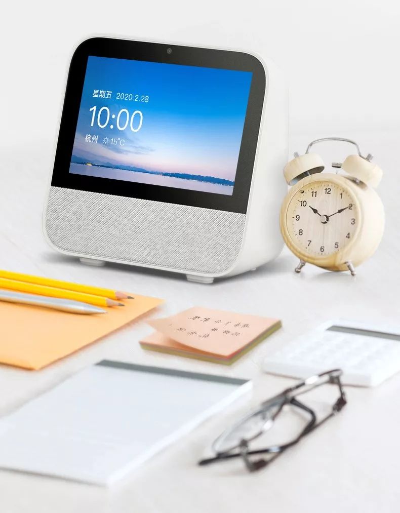 天猫精灵智能音箱cc电池版,天猫精灵ccmini屏幕