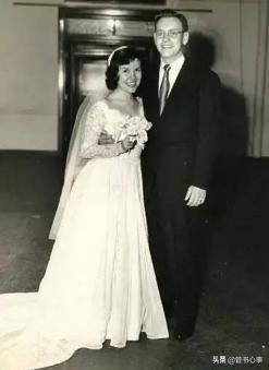 巴菲特索罗斯罗杰斯婚姻,巴菲特与妻子的故事