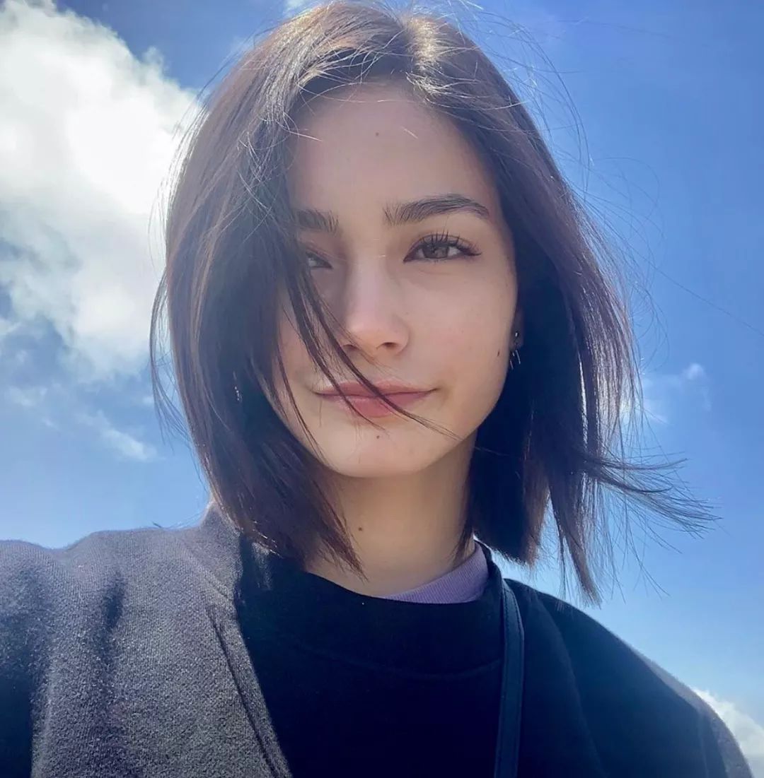 脸大的女孩适合什么发型显脸小,今年最火的3种发型减龄又好看