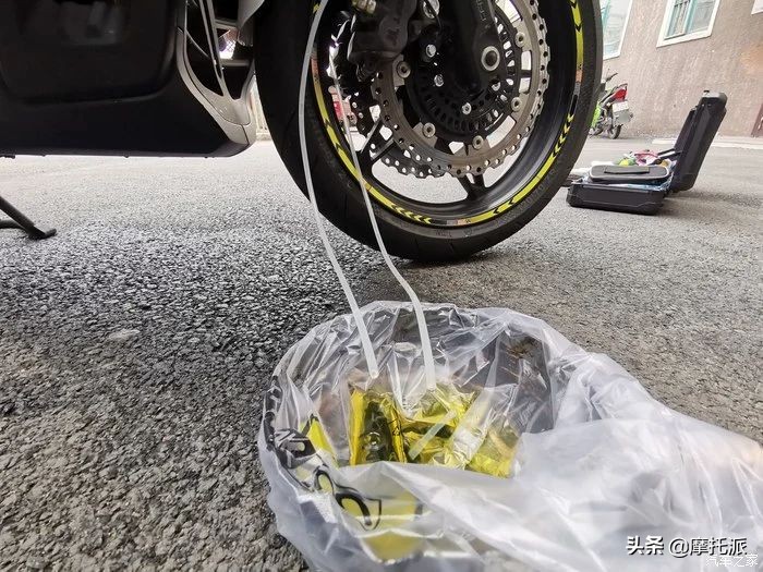 春风650tr-g满油跑多少公里,春风650tr-g尊享版的测评