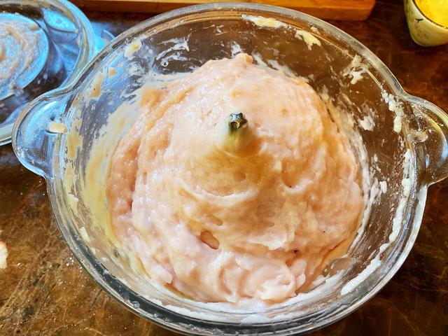 草鱼鱼丸的制作方法和配方大全,草鱼鱼丸的制作方法和比例配方