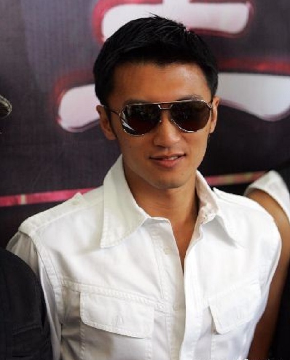 爆料—有体味的明星：杨幂脚臭唐嫣口臭，而他的臭远超鲱鱼罐头