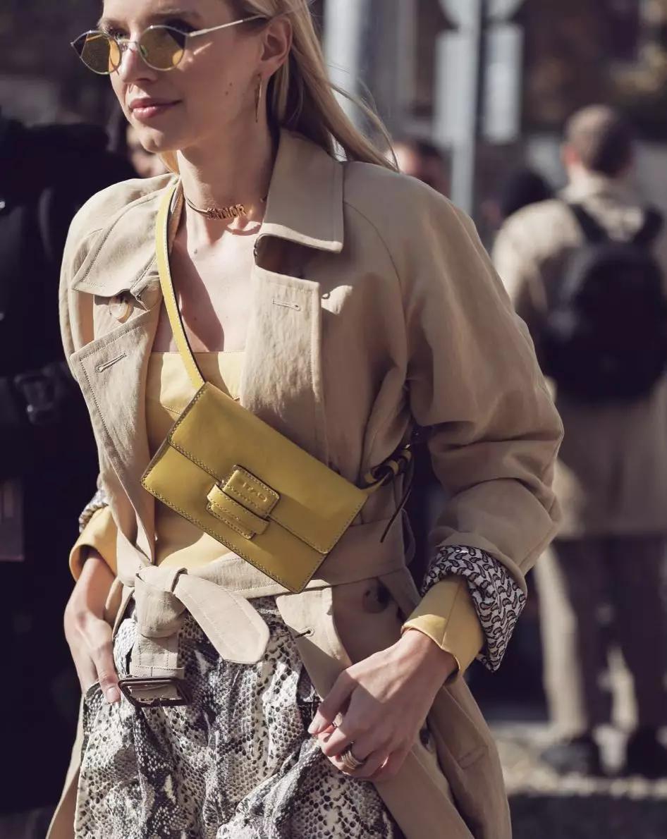 最新款的腰包简单一点,斜挎腰包最值得入手的大牌