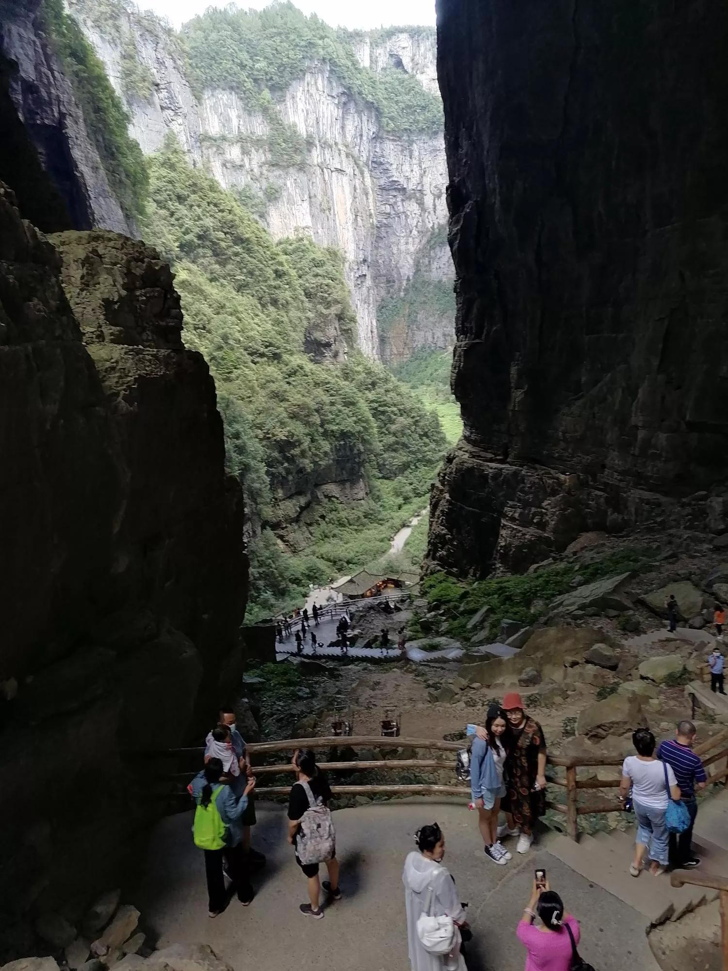 重庆武隆天坑三桥旅游一日游,重庆武隆天坑旅游详细攻略