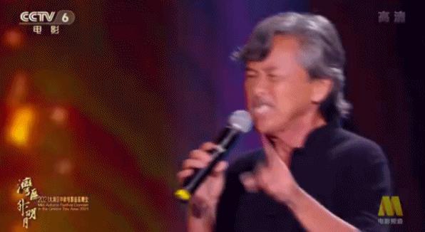 他用劲歌制霸45年，一开口无人能敌