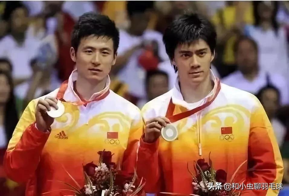 羽毛球的笑话,新手打羽毛球很菜会被嘲笑吗