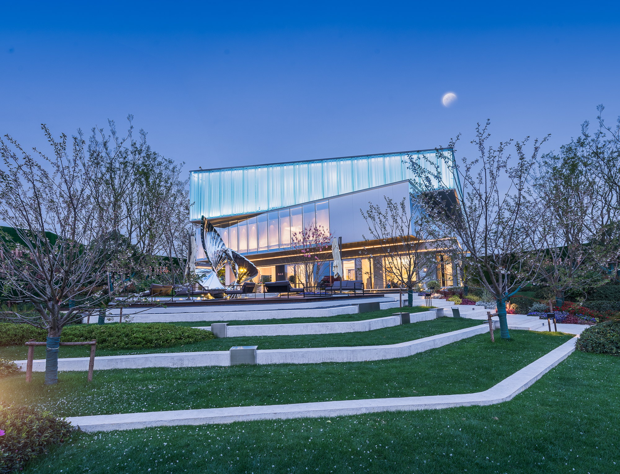 世界从头开始,世界从此万物生长