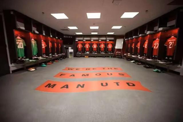 黄哥侃足球,黄哥谈球