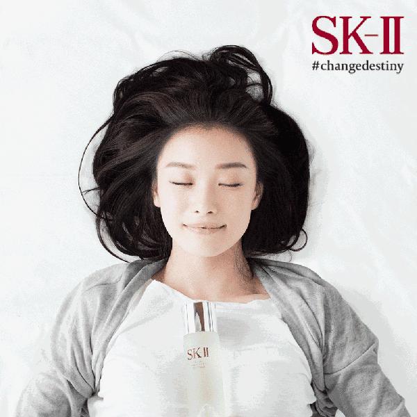 油皮吃土也要配齐的化妆品,油皮妹子用保湿水吗