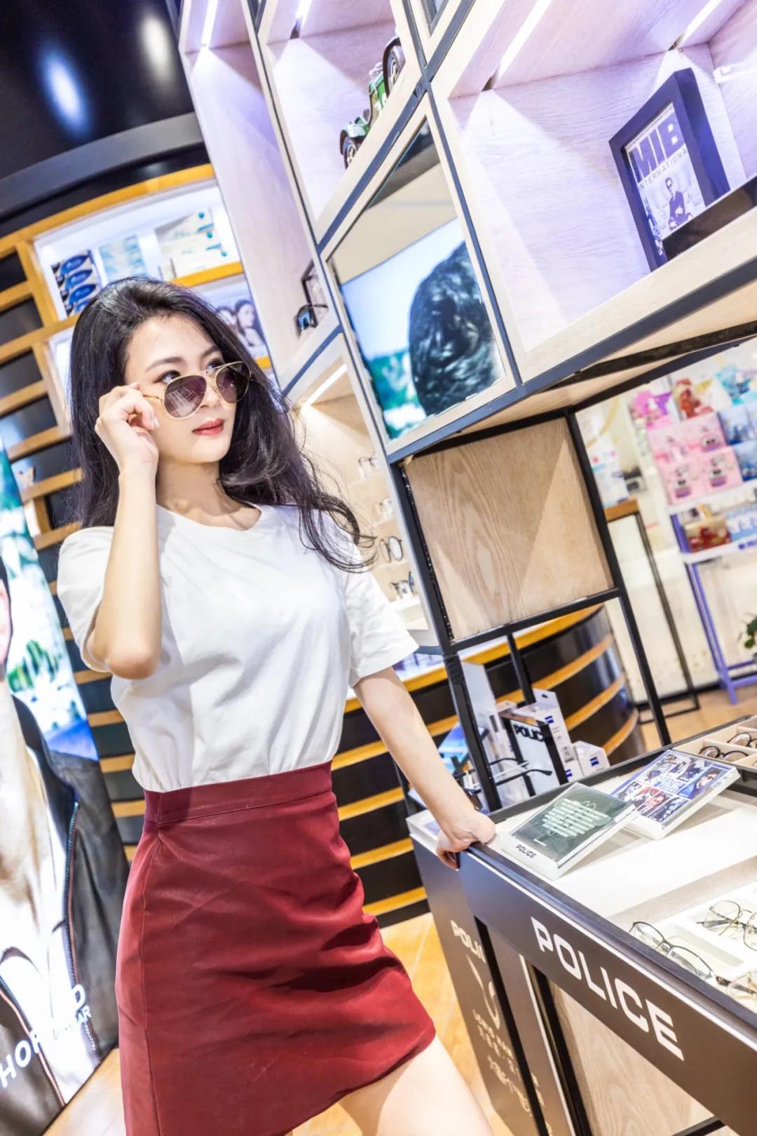 村上隆太阳花气泡水,爱尔康太阳花