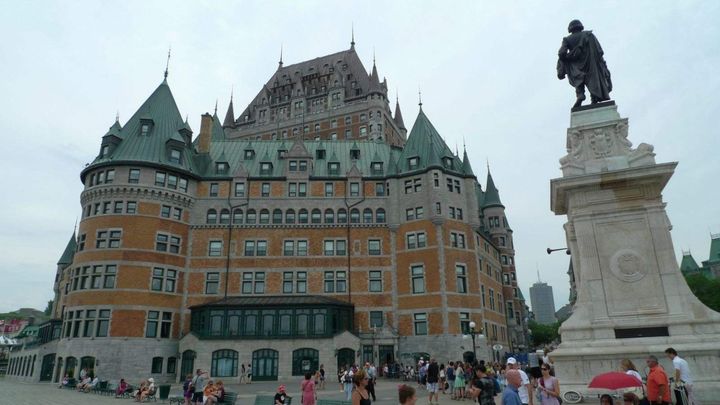 移民加拿大的7种方式，看看你适合哪种？