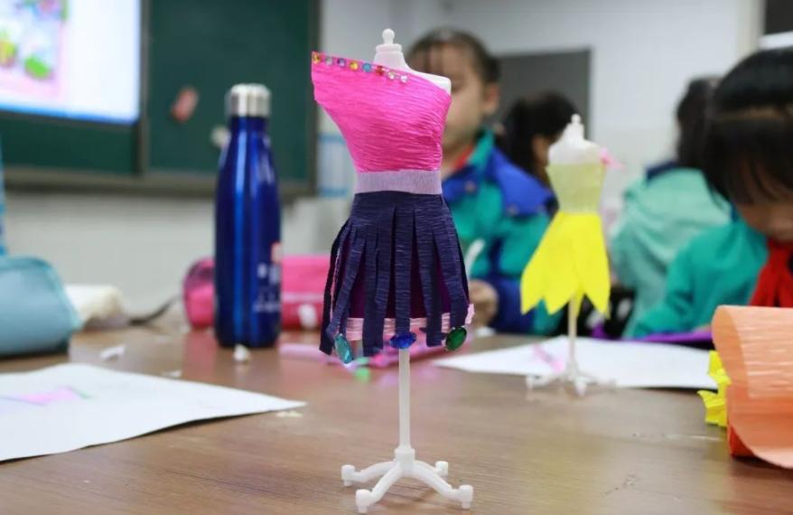 很烧钱的专业有哪些,大学最烧钱的专业普通家庭谨慎