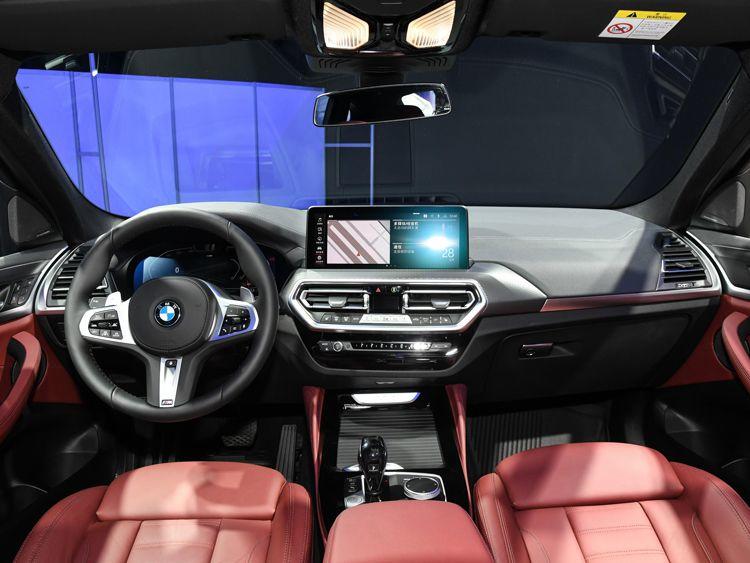 宝马双肾格栅最大的车型,宝马x43.0t全新2021款落地价格